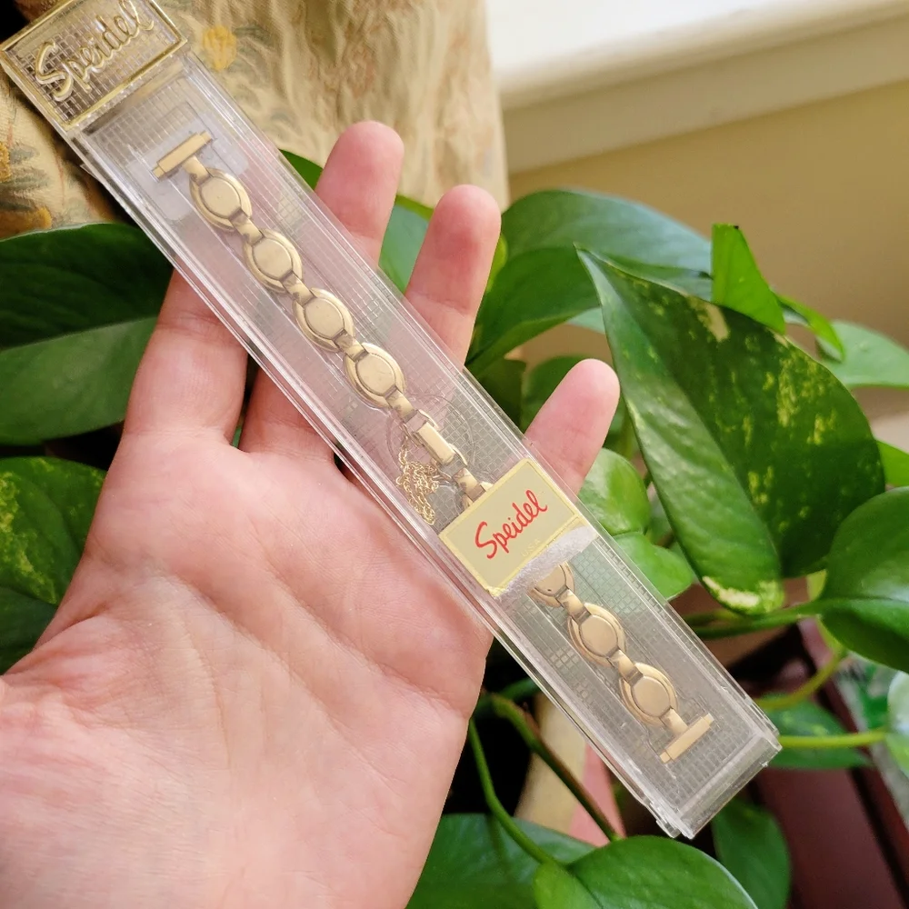 Vintage Speidel Classic Dainty Gold 2165/3 Watchband